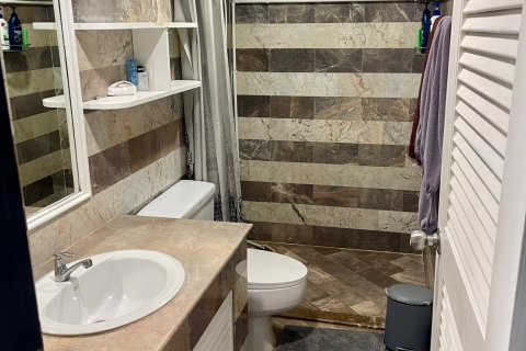 Condominio de 2 dormitorios en Bangkok, Tailandia № 143089 - foto 8
