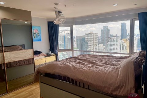 Condominio de 2 dormitorios en Bangkok, Tailandia № 143089 - foto 4