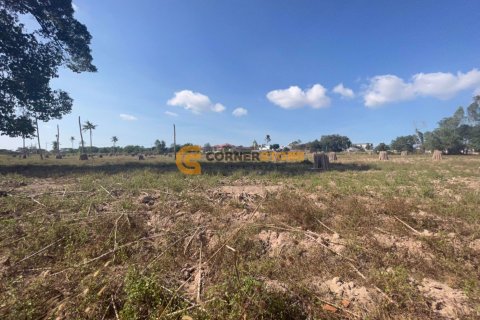 Terreno en Chonburi, Tailandia № 53735