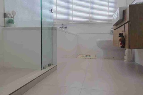 Condominio de 2 dormitorios en Bangkok, Tailandia № 183383 - foto 3
