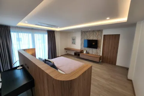 Chalet de 4 dormitorios en Kathu, Tailandia № 171160 - foto 2