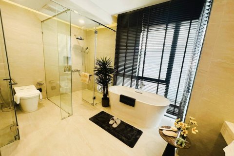 Haus in Bangkok, Thailand 5 Schlafzimmer № 180806 - Foto 10
