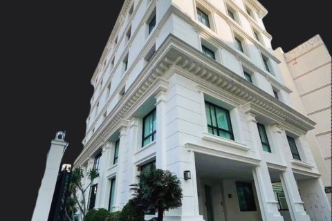 Casa de 13 dormitorios en Bangkok, Tailandia № 180801 - foto 29