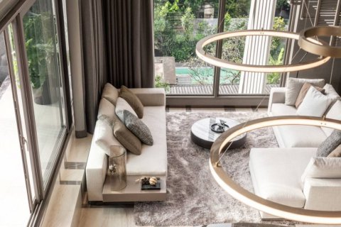 Ático de 4 dormitorios en Bangkok, Tailandia № 180805 - foto 5
