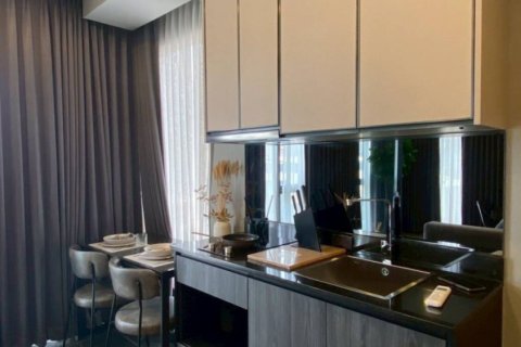 Condominio de 1 dormitorio en Chatuchak, Bangkok, Tailandia № 164957 - foto 4