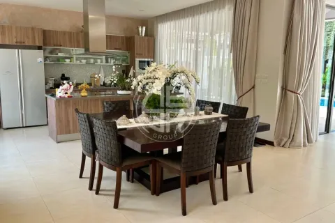 Chalet de 4 dormitorios en Phuket, Tailandia № 190730 - foto 4