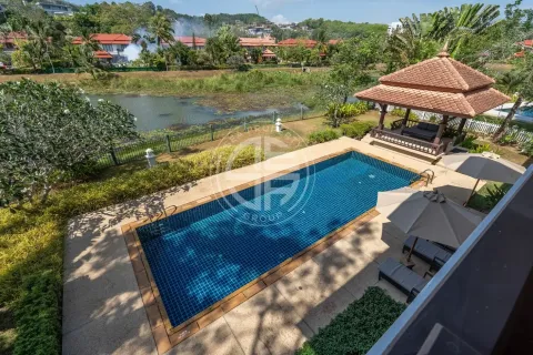 Chalet de 4 dormitorios en Bang Tao, Tailandia № 190727 - foto 10