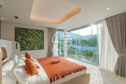 Villa in Phuket, Thailand 5 Schlafzimmer № 190725 - Foto 10