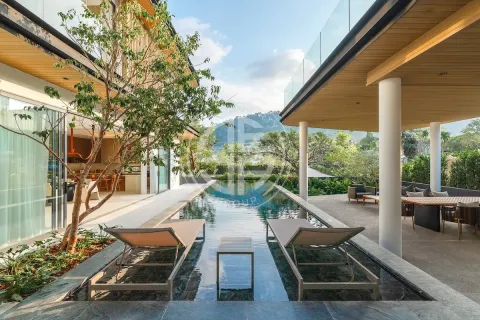 Villa in Phuket, Thailand 5 Schlafzimmer № 190725 - Foto 16