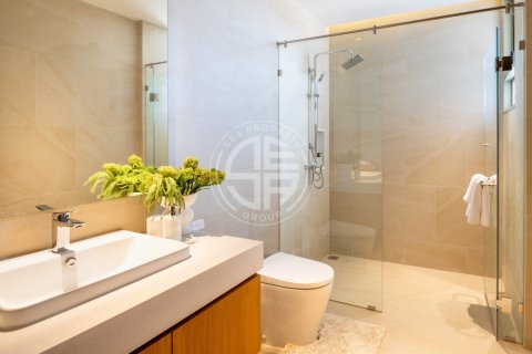 Chalet de 4 dormitorios en Phuket, Tailandia № 190731 - foto 10