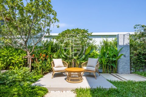 Chalet de 4 dormitorios en Phuket, Tailandia № 190731 - foto 12