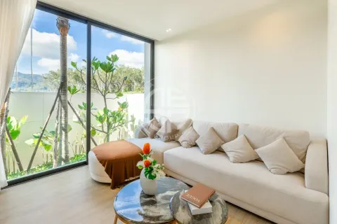 Chalet de 4 dormitorios en Phuket, Tailandia № 190729 - foto 15