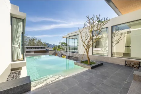 Chalet de 4 dormitorios en Phuket, Tailandia № 190729 - foto 20