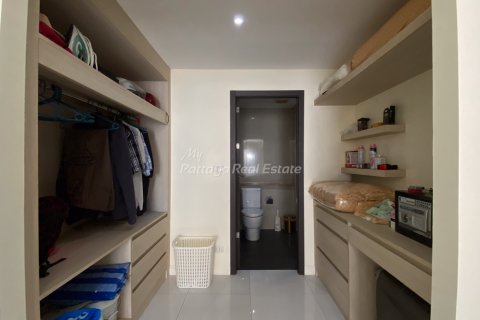 Condo in Bang Lamung, Thailand, 1 bedroom  № 232976 - photo 7