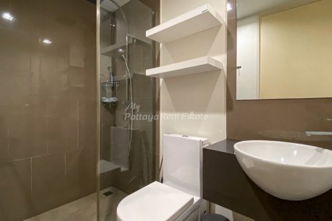คอนโดมิเนียมในบางละมุง, ประเทศไทย, 2 ห้องนอน № 232979 - รูปถ่าย 16