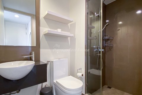คอนโดมิเนียมในบางละมุง, ประเทศไทย, 2 ห้องนอน № 232979 - รูปถ่าย 10