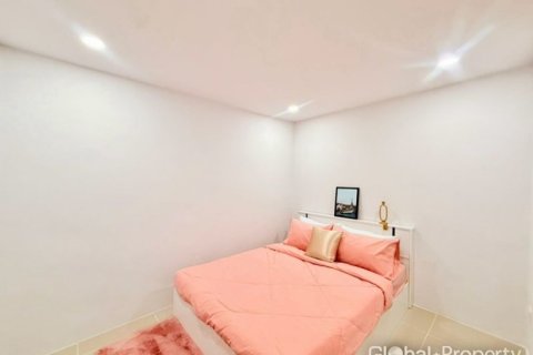 Casa de 3 dormitorios en Pattaya, Tailandia № 232980 - foto 15