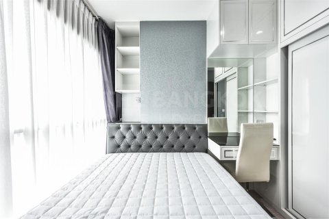 Condominio de 2 dormitorios en Bangkok, Tailandia № 185105 - foto 9