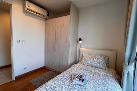 Condominio de 2 dormitorios en Watthana, Bangkok, Tailandia № 71872 - foto 12