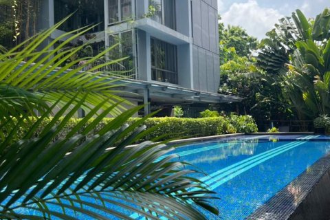 Condominio de 2 dormitorios en Watthana, Bangkok, Tailandia № 71872 - foto 27