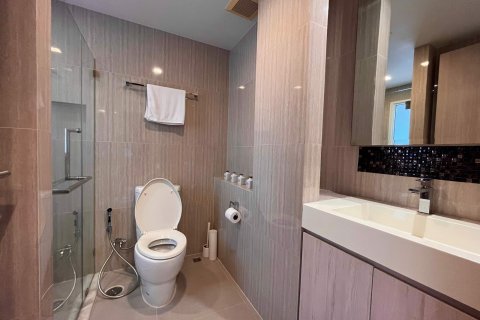 Condominio de 2 dormitorios en Watthana, Bangkok, Tailandia № 71872 - foto 24