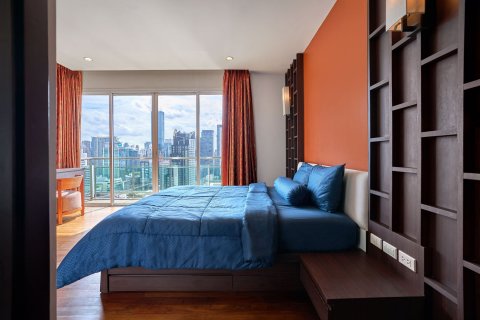 Condominio de 2 dormitorios en Watthana, Bangkok, Tailandia № 71870 - foto 9