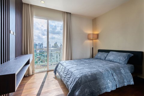 Condominio de 2 dormitorios en Watthana, Bangkok, Tailandia № 71870 - foto 4