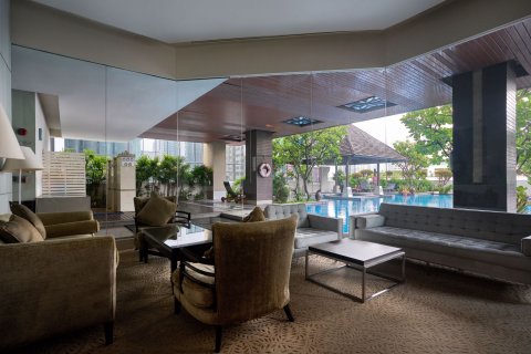 Condominio de 2 dormitorios en Watthana, Bangkok, Tailandia № 71870 - foto 15