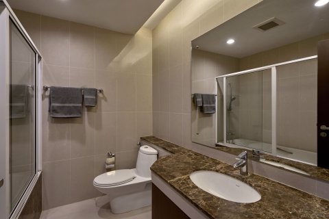 Condominio de 2 dormitorios en Watthana, Bangkok, Tailandia № 71870 - foto 12