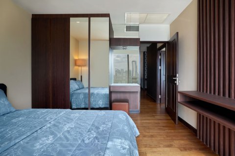 Condominio de 2 dormitorios en Watthana, Bangkok, Tailandia № 71870 - foto 5