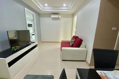 Condominio de 2 dormitorios en Wang Thonglang, Bangkok, Tailandia № 71871
