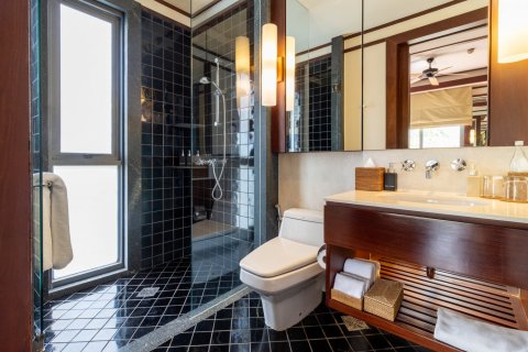 Condo in Kamala, Thailand, 3 bedrooms № 3807 - photo 10
