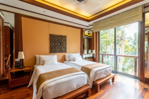 Condo in Kamala, Thailand, 3 bedrooms № 3807 - photo 4