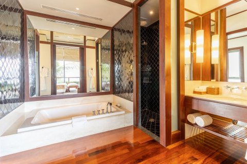 Condo in Kamala, Thailand, 3 bedrooms № 3807 - photo 6