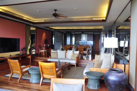 Condo in Kamala, Thailand, 3 bedrooms № 3804 - photo 2
