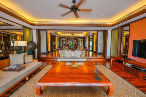 Eigentumswohnung in Kamala, Thailand, 4 Schlafzimmer № 3809 - Foto 13
