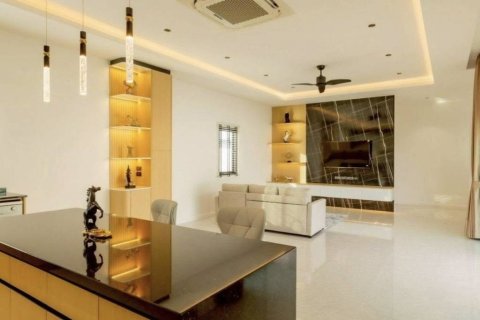 Chalet de 3 dormitorios en Hua Hin, Tailandia № 146918 - foto 4