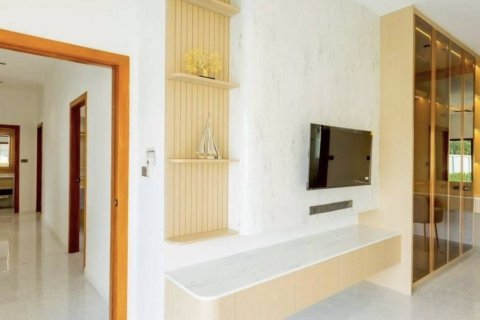 Chalet de 3 dormitorios en Hua Hin, Tailandia № 146918 - foto 10