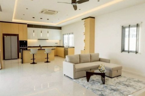 Chalet de 3 dormitorios en Hua Hin, Tailandia № 146918 - foto 3