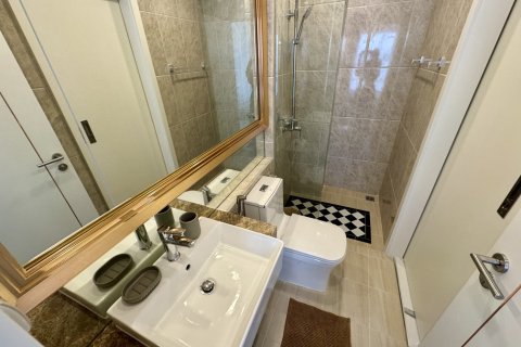 Apartamento de 2 habitaciones en Pattaya, Tailandia № 159743 - foto 13