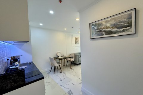 Apartamento de 2 habitaciones en Pattaya, Tailandia № 159743 - foto 9