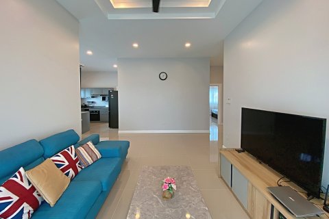 Chalet de 3 dormitorios en Hua Hin, Tailandia № 168324 - foto 5