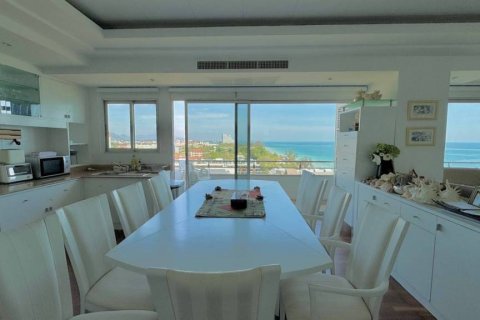 Condominio de 3 dormitorios en Hua Hin, Tailandia № 135306 - foto 6
