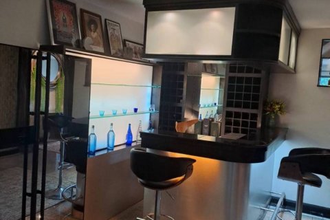 Condominio de 5 dormitorios en Bangkok, Tailandia № 135304 - foto 3