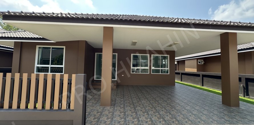 Chalet de 3 dormitorios en Hua Hin, Tailandia № 194871
