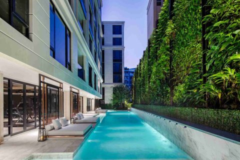 Condominio de 3 dormitorios en Bangkok, Tailandia № 183859 - foto 2