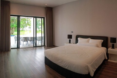 Chalet de 4 dormitorios en Chiang Mai, Tailandia № 146592 - foto 14