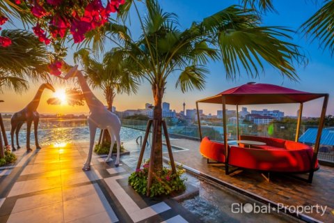 Sobre plano The Riviera Ocean Drive en Pattaya, Tailandia № 25250 - foto 4