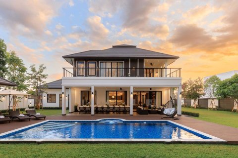 Chalet de 5 dormitorios en Chiang Mai, Tailandia № 146590 - foto 27