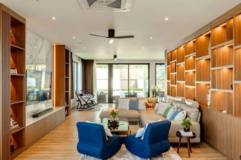 Chalet de 5 dormitorios en Chiang Mai, Tailandia № 146590 - foto 4